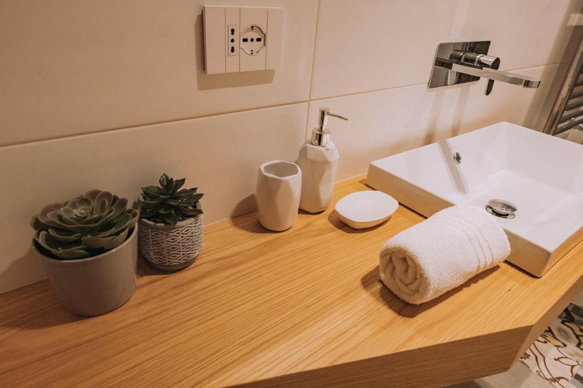 Sea Glow - Luxury Apartment Bisceglie Ngoại thất bức ảnh